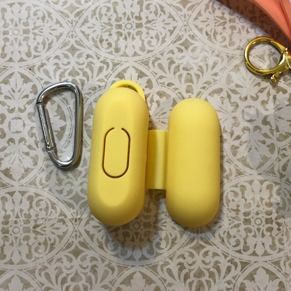 AirPod Pro Case Set - Picture 4 of 6